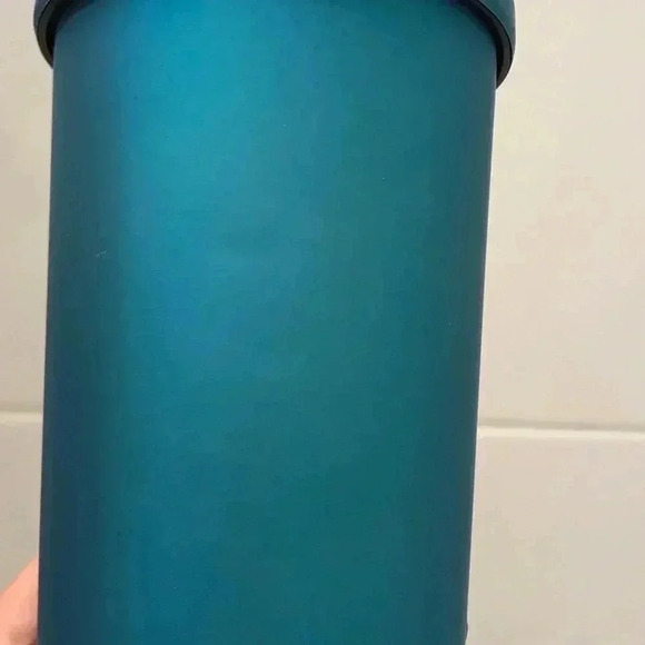 Starbucks Reserve Powder Teal Grande Tumbler - Picture 2 of 6